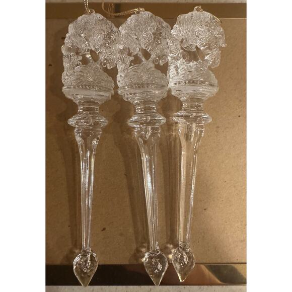 Set of 3 plastic hanging horse ornaments 6.5” - Picture 1 of 6
